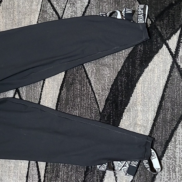 VICTORIA SPORT 2018 KNOCKOUT BY VICTORIA SECRET CROPPED CRISS-CROSS LEGG… - Picture 10 of 11